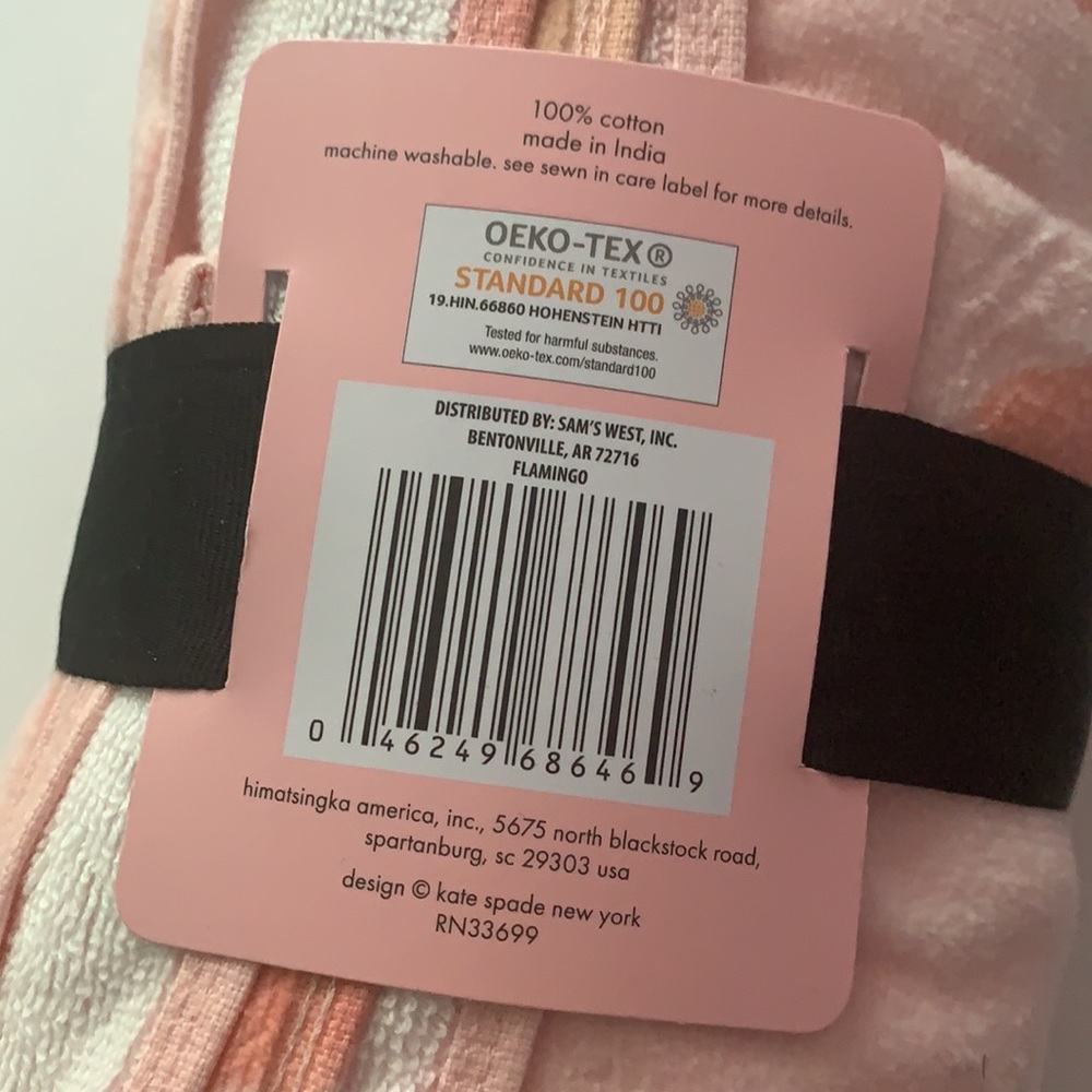 Kate Spade New York Flamingo Oversized Beach Towel - Picture 5 of 7